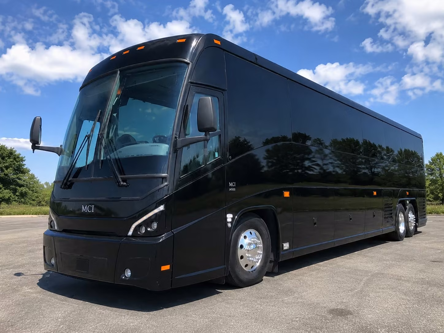 corporate event shuttles and employee transportation in simi valley